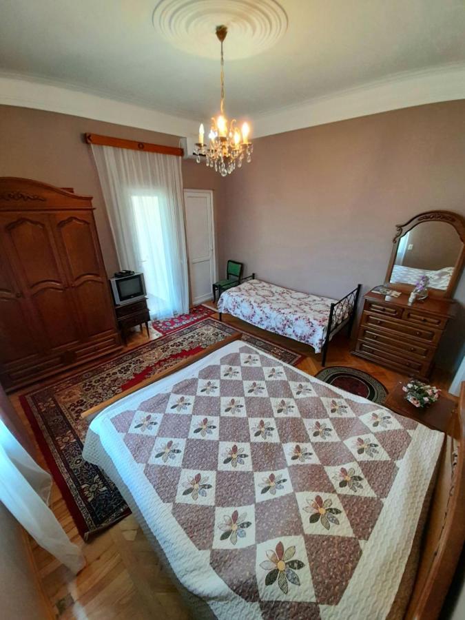 Hotel Kemeni Garden Batumi Exterior foto